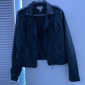 Women’s Arizona jean co faux leather jacket